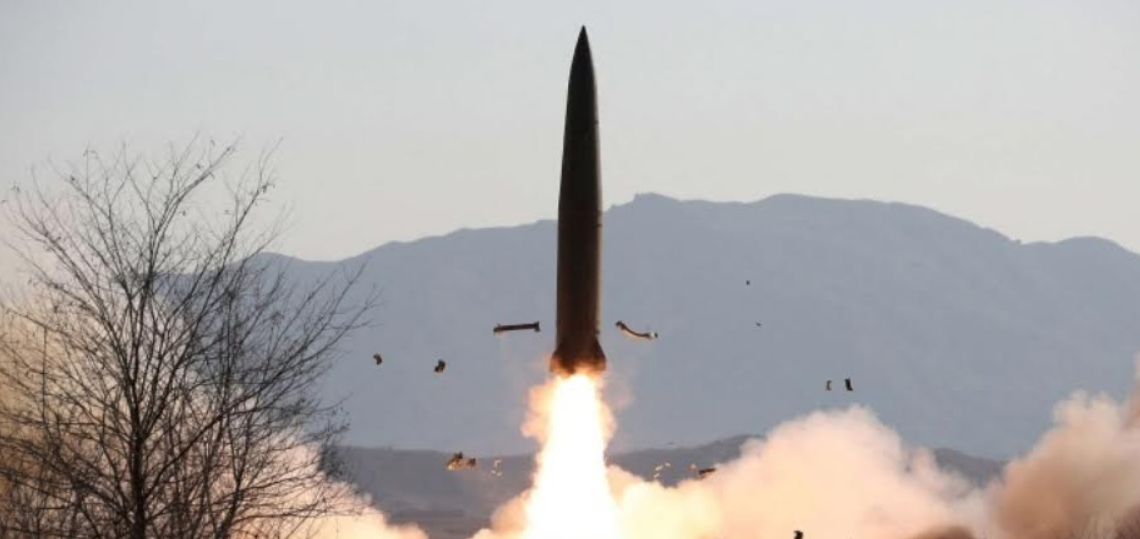 كوريا الشمالية تؤكد إطلاق صاروخ باليستي وواشنطن تدعوها للحوار